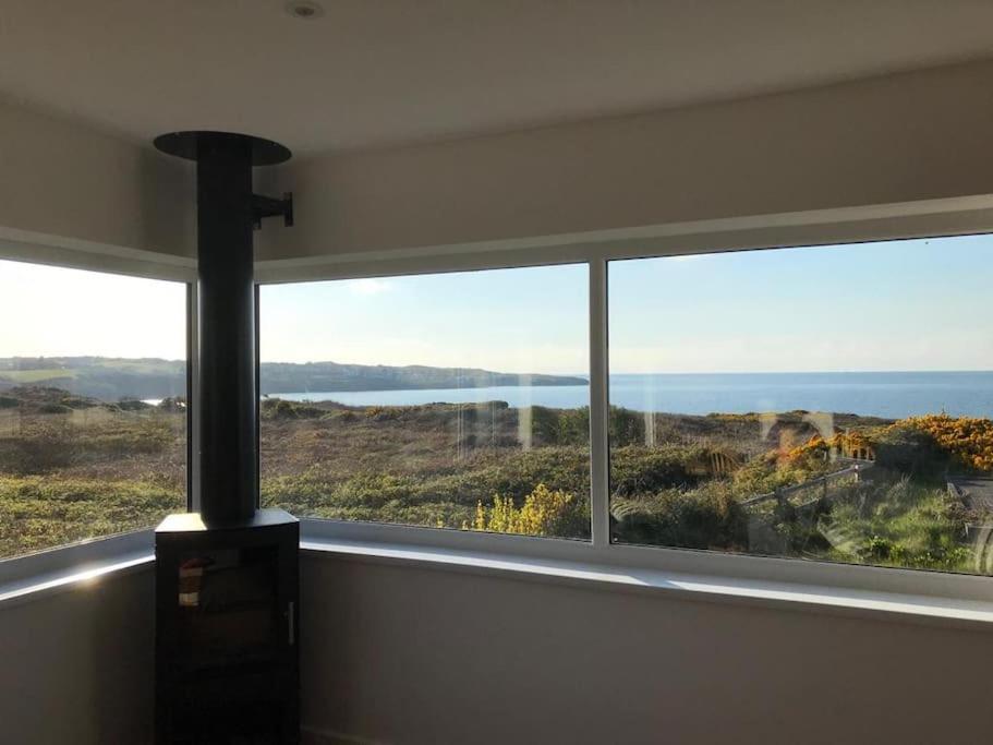 Coastal Bungalow, Sleeps 5 And Ideal For Walkers Amlwch Εξωτερικό φωτογραφία