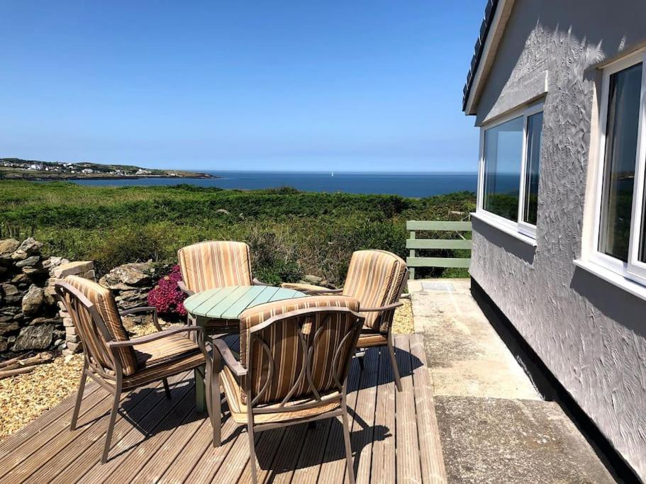 Coastal Bungalow, Sleeps 5 And Ideal For Walkers Amlwch Εξωτερικό φωτογραφία